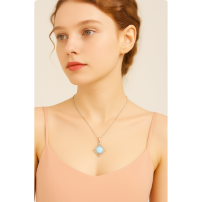 Gisela Mondstein Pendant Necklace