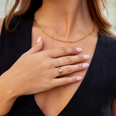 Classic Royal Pearl Vintage Ring