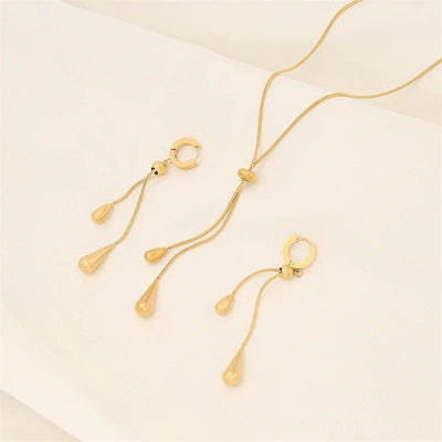 Versatile Lariat Necklace with Droplet Pendant and Coordinating Earrings