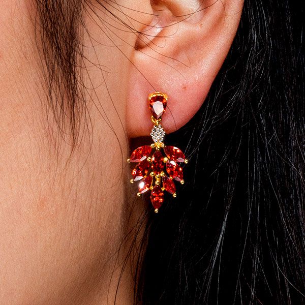 Mabel | Dual-Tone Garnet Floral Drop Earrings