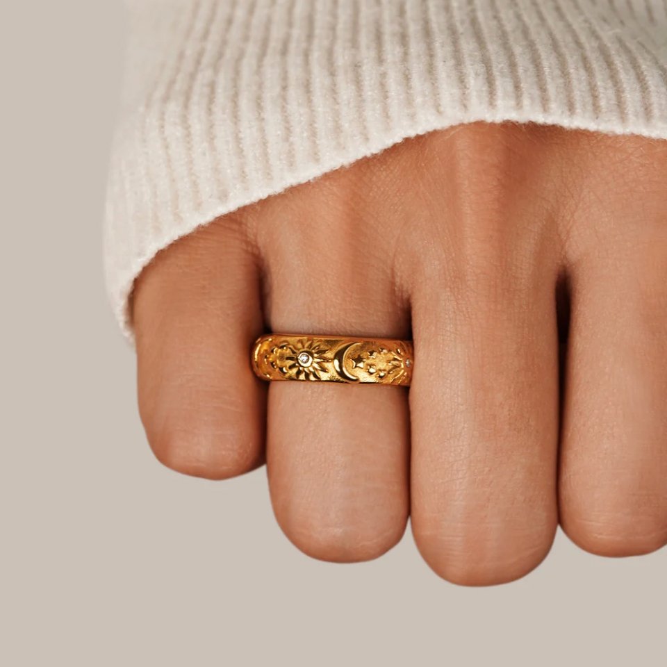 Esme | Celestial Gold Band