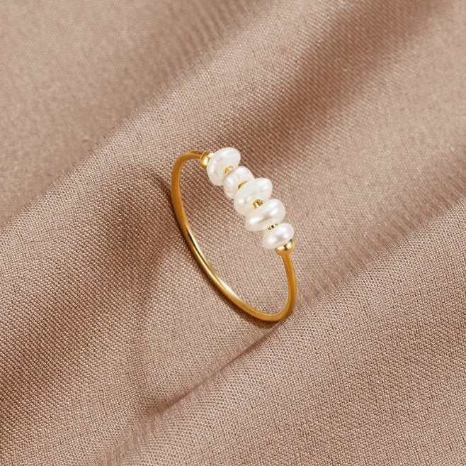 Grace - Elegant Freshwater Pearl Ring