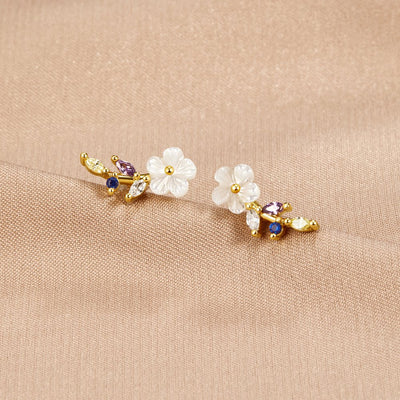 Sunny | Radiant White Blossom Earrings