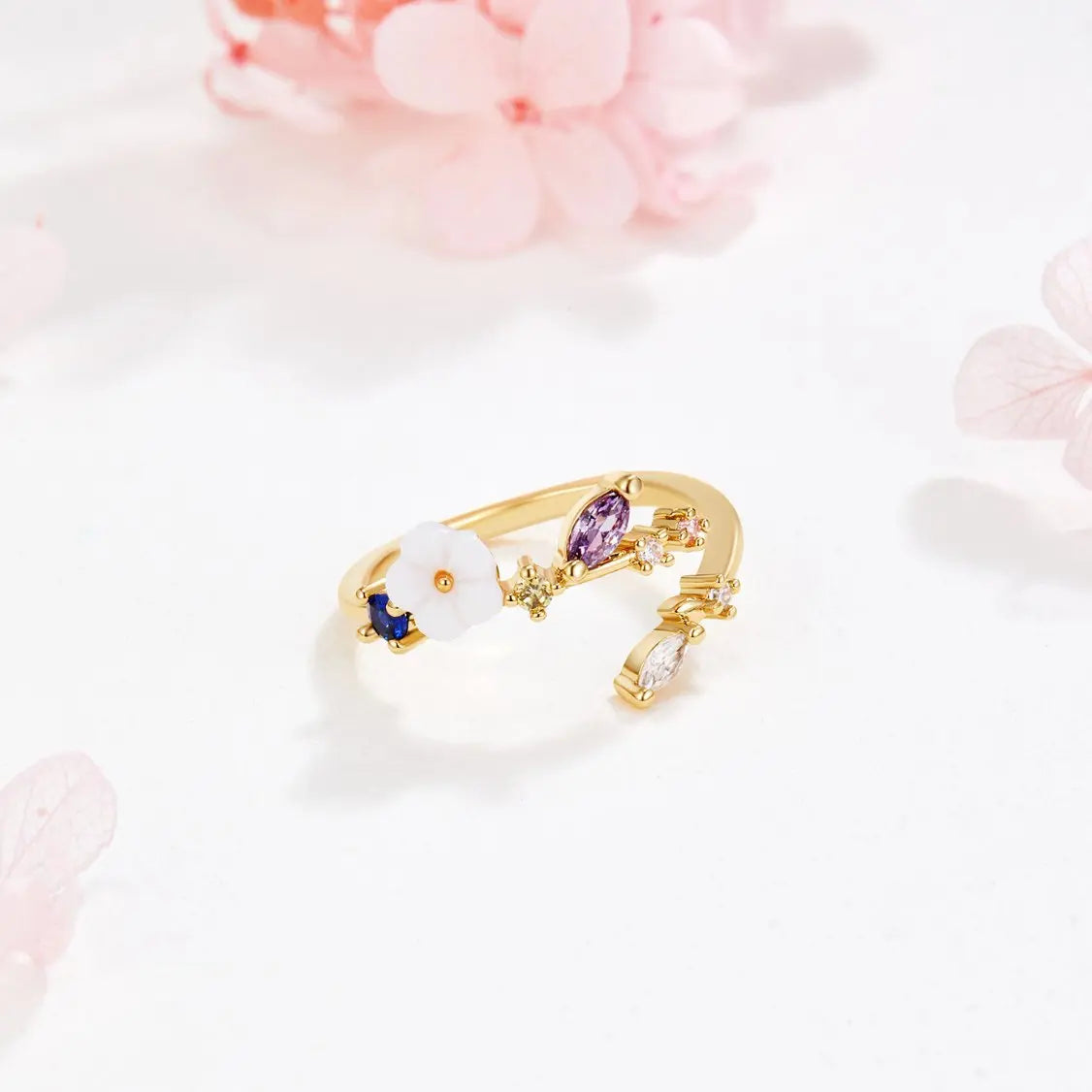 Evelynn Joy - Gold Floral Blossom Rings