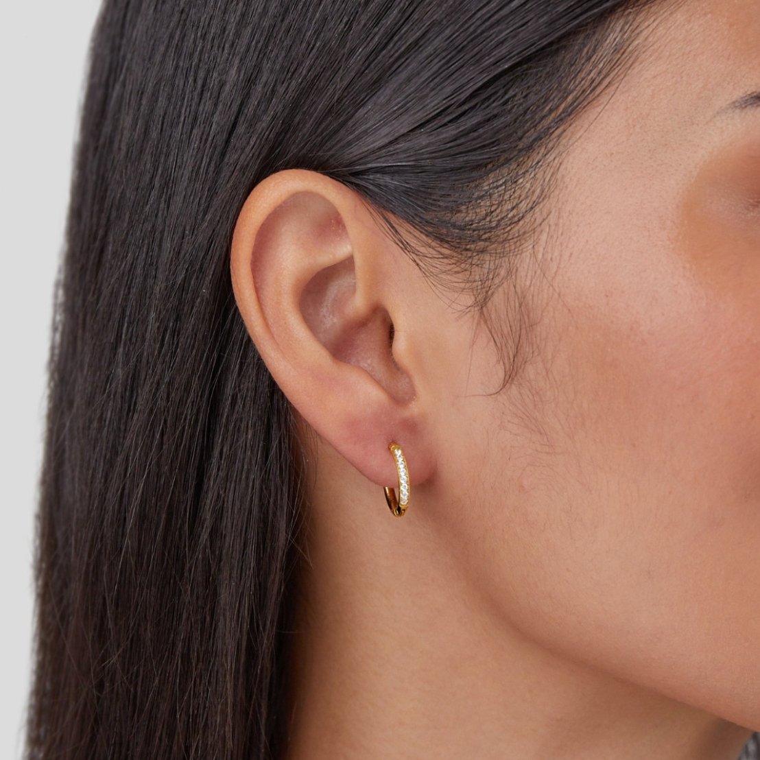 Eternity Earrings in 18k Gold