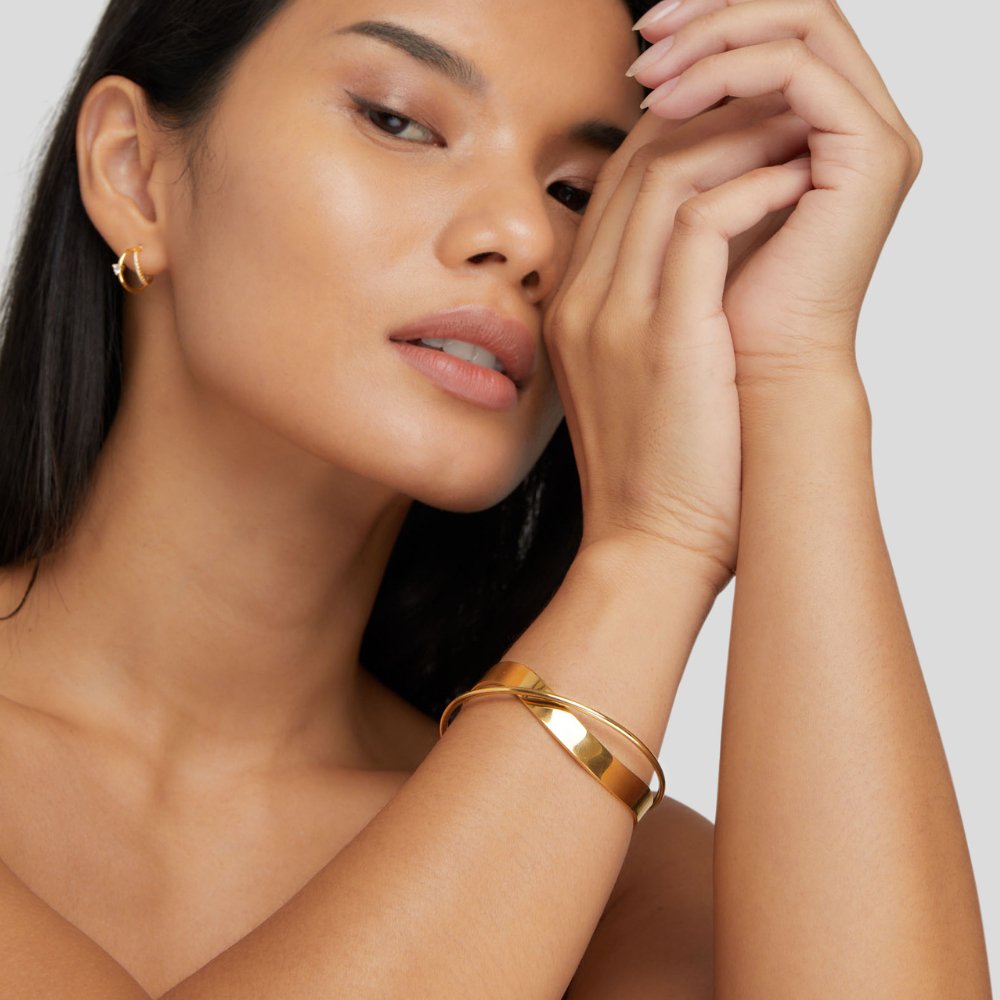 Unique Gold Eve Bracelet | Crafted in 18k Gold