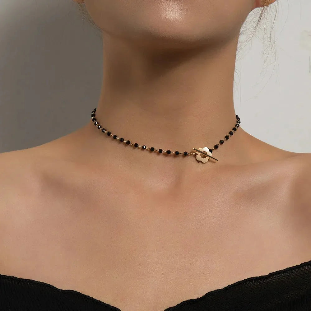 Flower Clasp Floral Choker Necklace