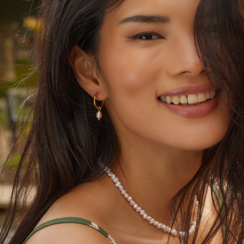 Esmeralda | Elegant Bella Freshwater Pearl Earrings