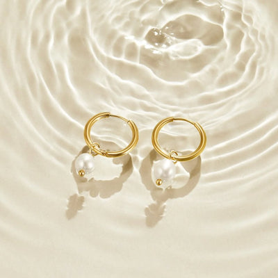 Bella Freshwater Pearl Earrings in 18K Gold