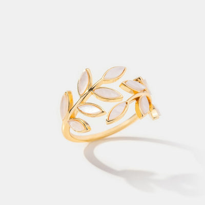 Ryleigh | Serene Gold Leaf Ring