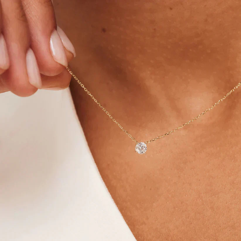 Cléa Moissanite Sten Necklace in 14k Gold