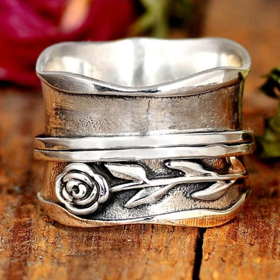 Willow | Antique Silver Floral Ring