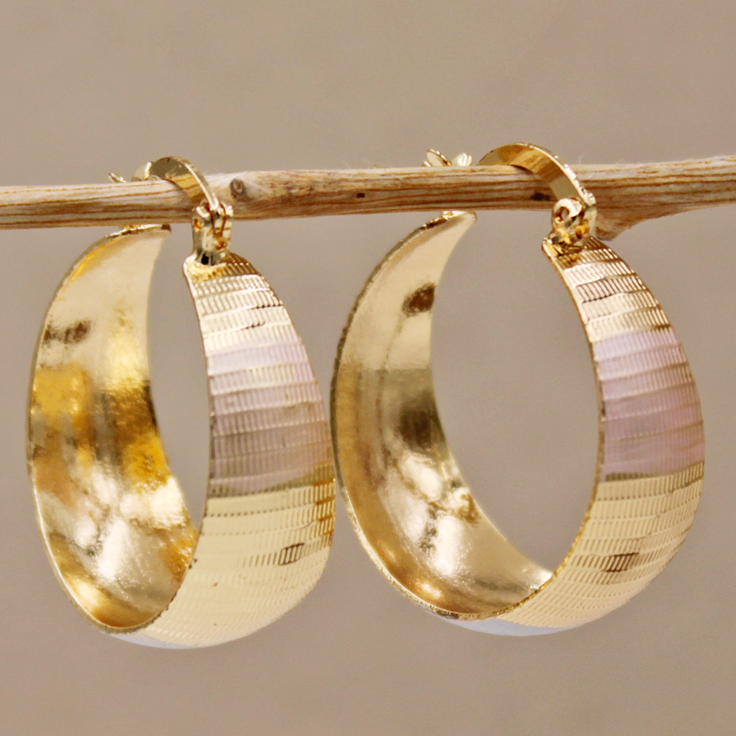 Elegant Gold Luxe Earrings