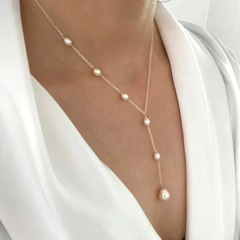 Evelina™ | Women's Classic Vintage Pearl Pendant Necklace