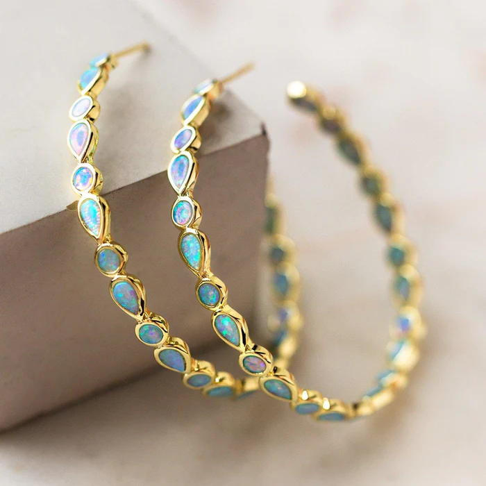 Celeste™ | Chic Gold Hoop Earrings