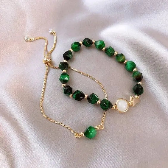Chic Green Bracelet Collection