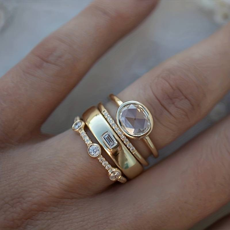 Nova | Gold and Zirconia Ring Collection