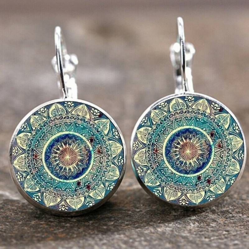 Chic Vintage Mandala-Inspired Round Earrings