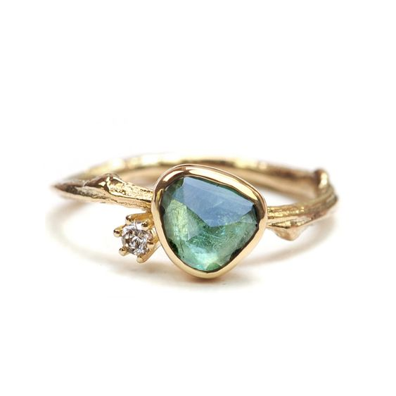 Antique Gold Ring with Blue Gemstone