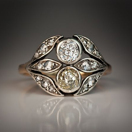 Retro Radiant Gem Ring