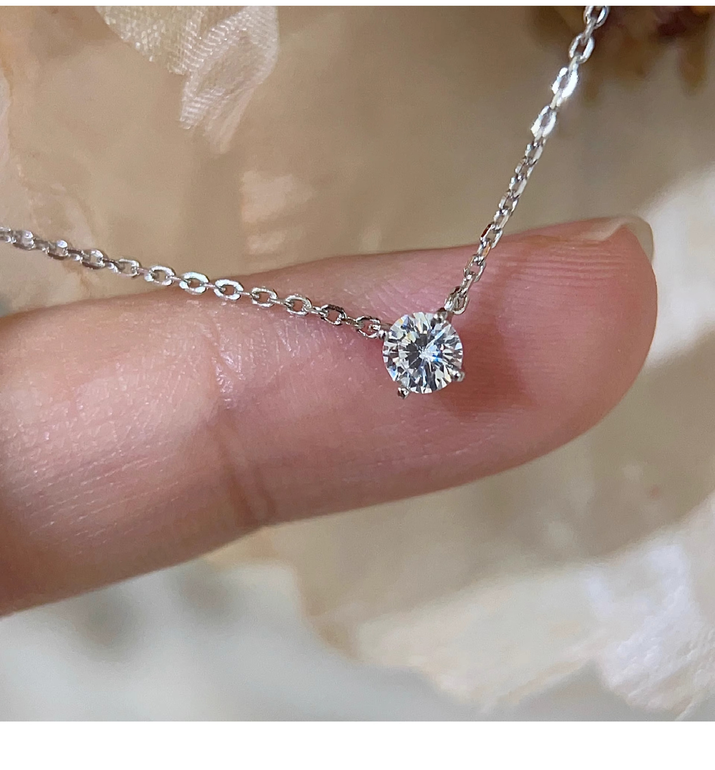 Clea™ | Gold Moissanite Pendant Necklace