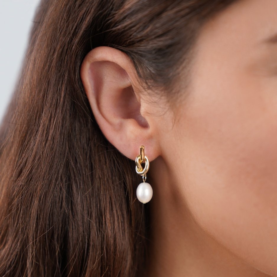 Elaine | Gold Knotted Earrings with Freshwater Pearls