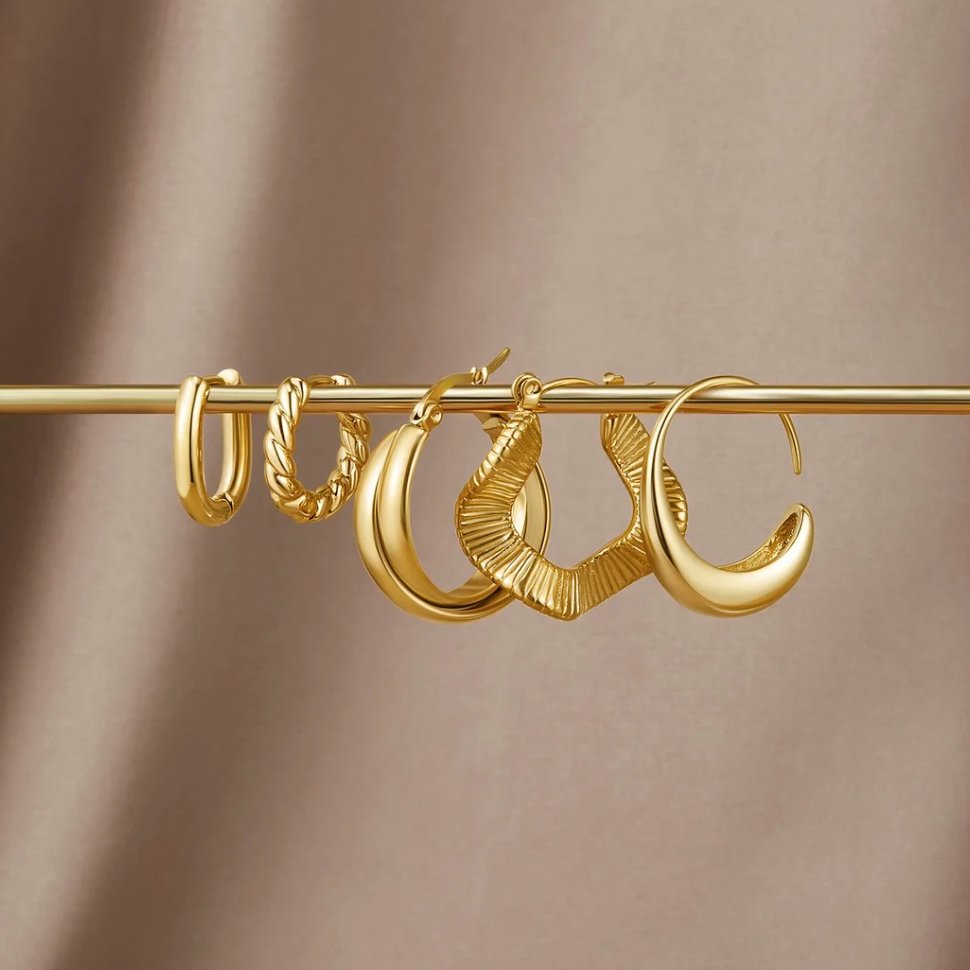 Luna 14k Gold Elegant Knotted Earrings