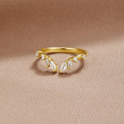 Serenity - Gold Crystal Wine Ring