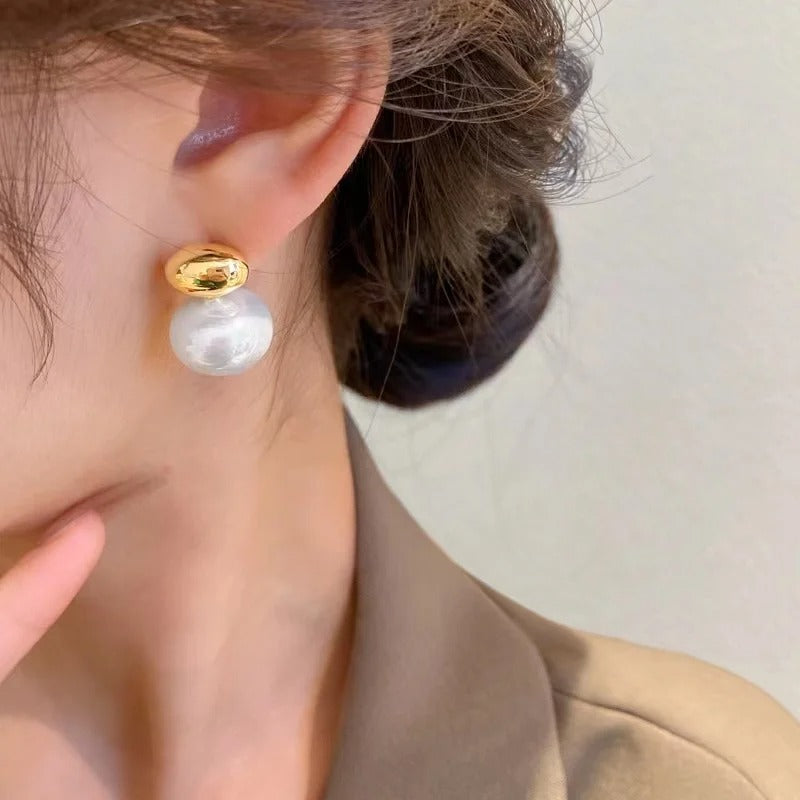 Aeri™ Vintage-Inspired Pearl Earrings