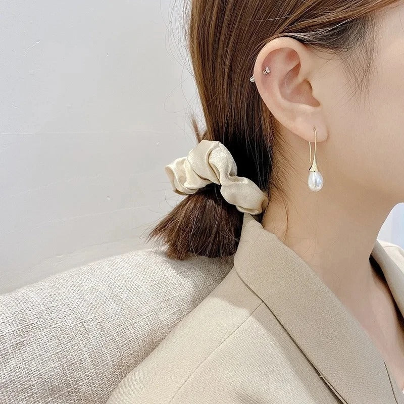 Timeless Helena Pearl Earrings