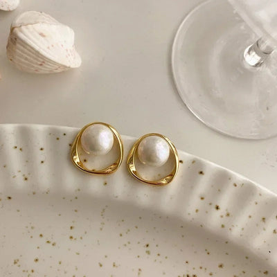 Emma™ | Classic Pearl Vintage Earrings
