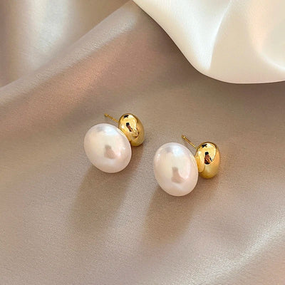 Aeri™ Vintage-Inspired Pearl Earrings