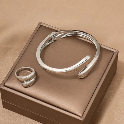 Contemporary Wrap Choker Necklace, Bracelet, and Ring Set