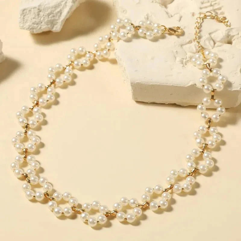 Floral Daisy Pearl Choker Necklace