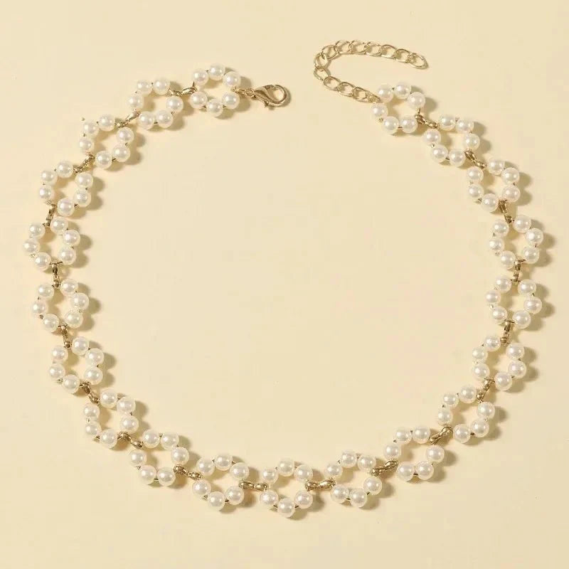 Floral Daisy Pearl Choker Necklace