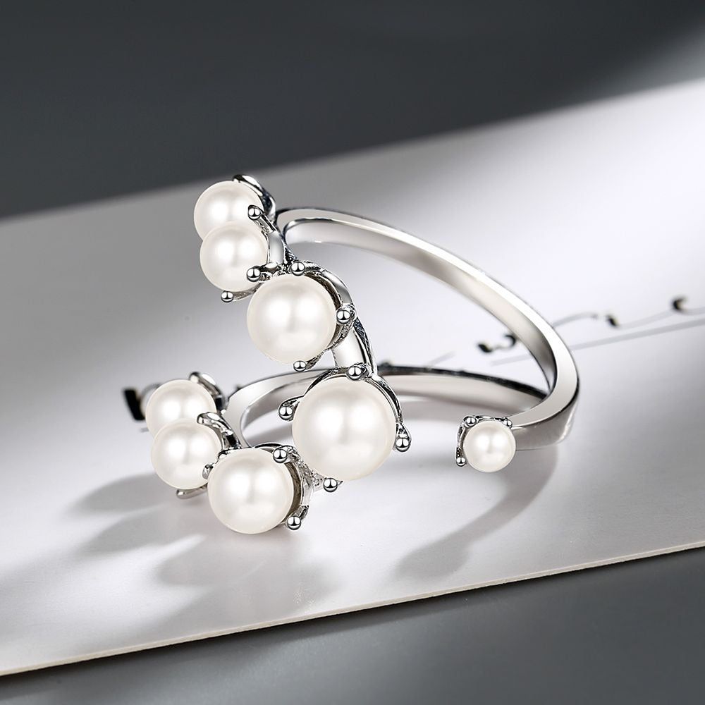 Antique Silver Ring with Inlaid Pearls