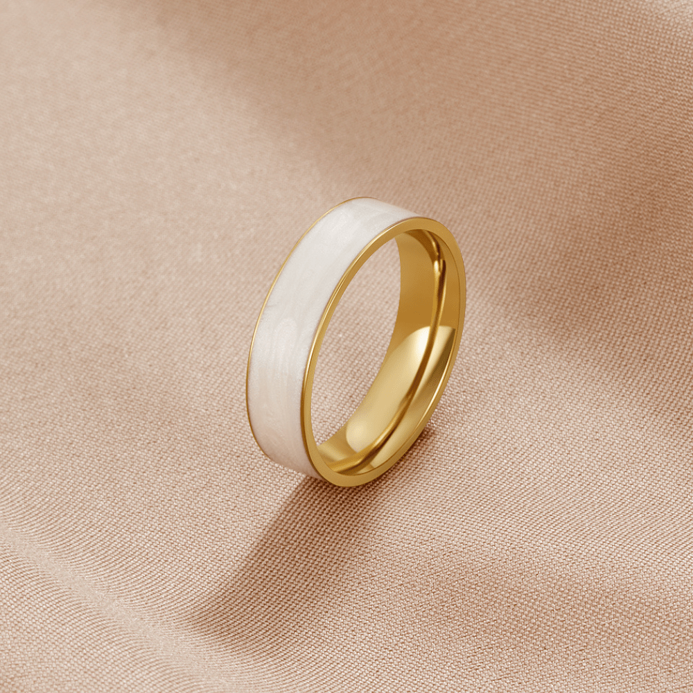 White Sahara Band Ring