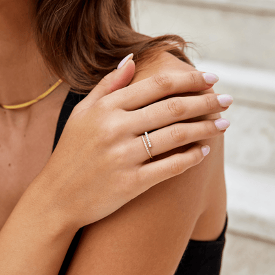 Vanessa | Pearl & Crystal 'Wrap Me' Ring